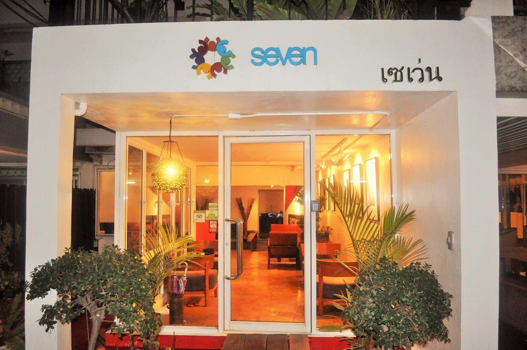 Seven Hotel Bangkok Kültér fotó